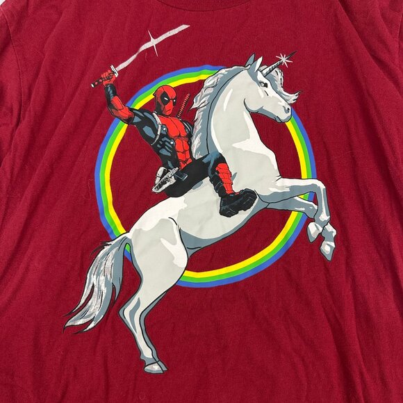 Deadpool Maroon Long Sleeve Shirt Comics Riding Unicorn Graphic Size LG - Picture 4 of 4